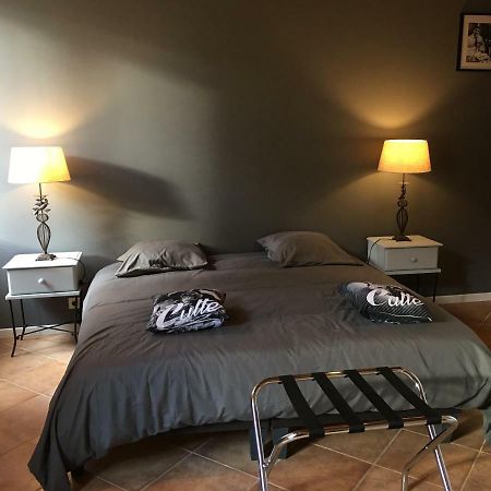 Domaine De Soulery Bed and Breakfast Beaupuy  Exteriör bild